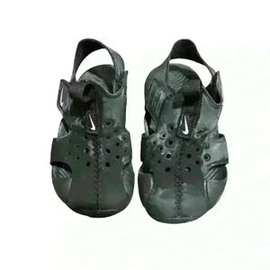 Nike Sunray Protect Black Lightweight Closed Toe Sandals Toddler Water Shoes 5C